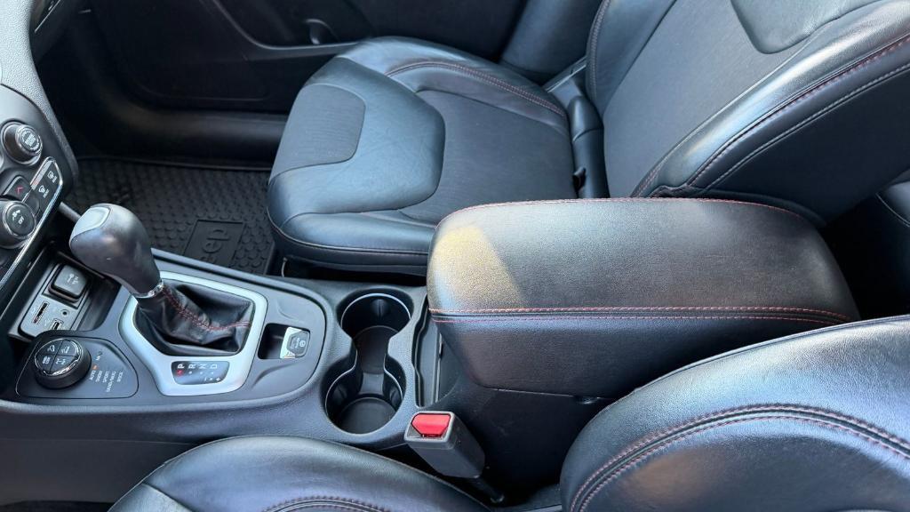used 2017 Jeep Cherokee car, priced at $13,900