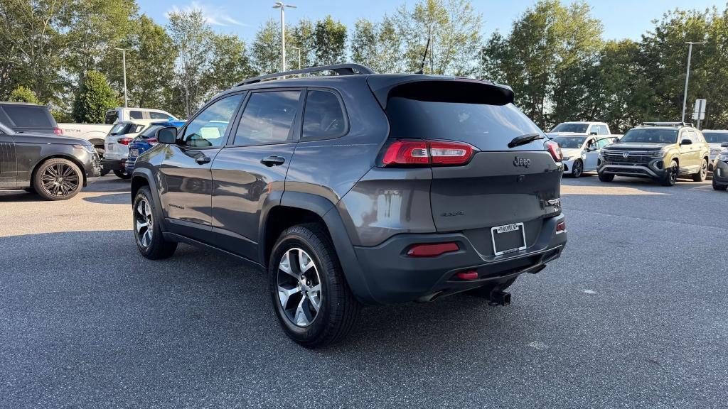 used 2017 Jeep Cherokee car, priced at $13,900