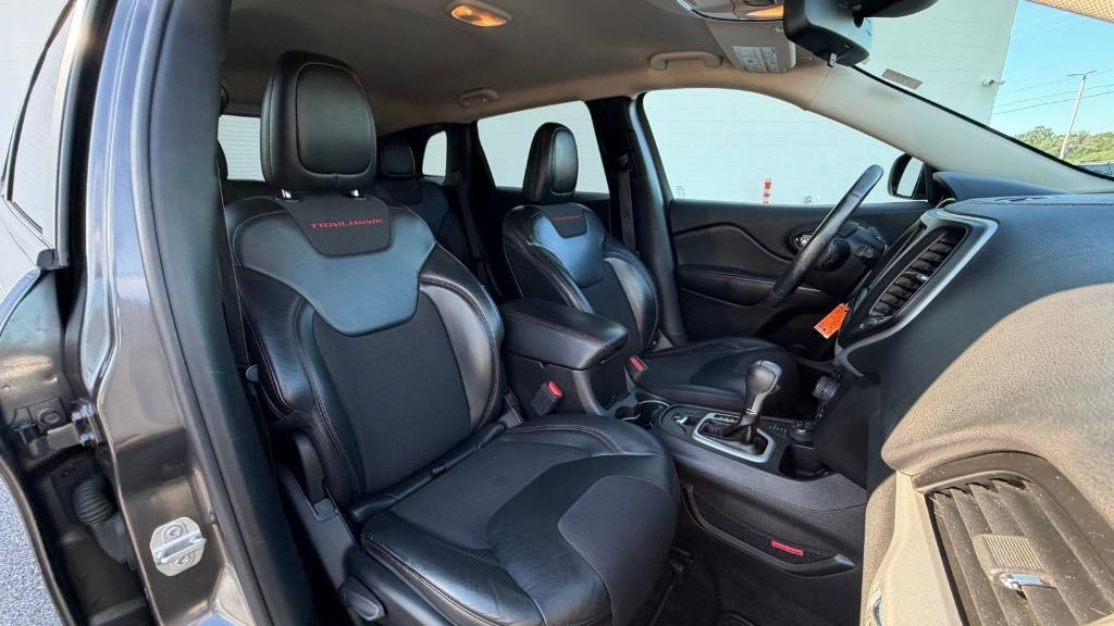 used 2017 Jeep Cherokee car, priced at $13,900
