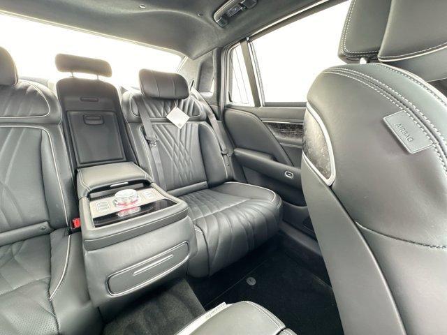new 2025 Genesis G90 car, priced at $102,000