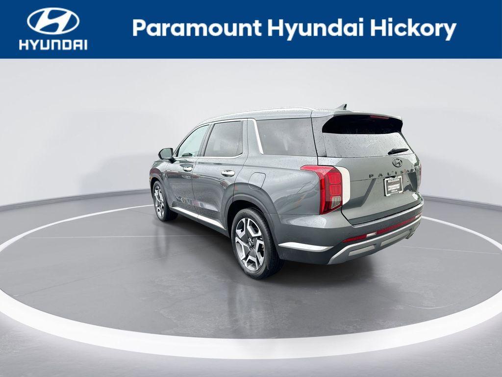 used 2024 Hyundai Palisade car, priced at $41,900