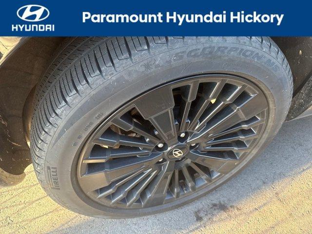used 2025 Hyundai SANTA FE HEV car, priced at $42,900