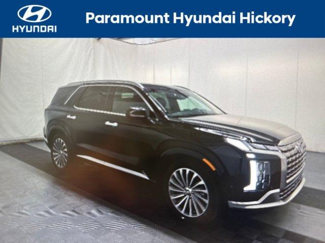 used 2025 Hyundai Palisade car, priced at $45,900