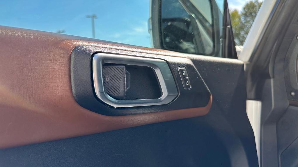used 2022 Ford Bronco car, priced at $35,600