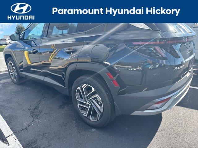 used 2025 Hyundai TUCSON Hybrid car, priced at $35,900