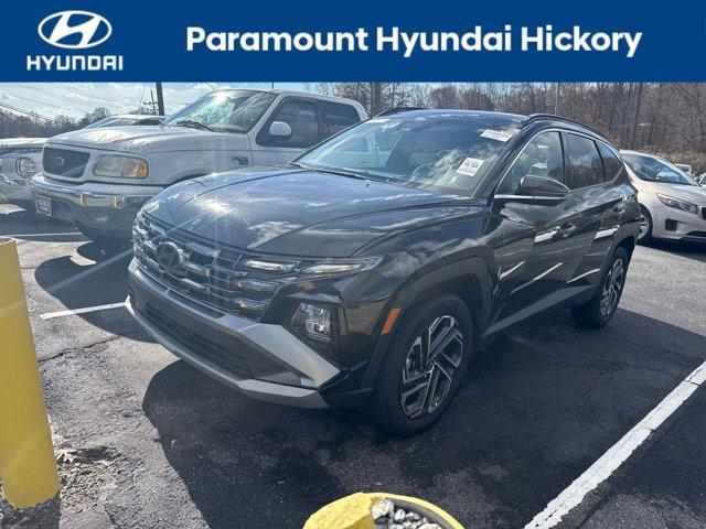 used 2025 Hyundai TUCSON Hybrid car, priced at $35,900