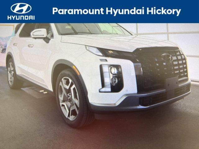 used 2025 Hyundai Palisade car, priced at $44,900