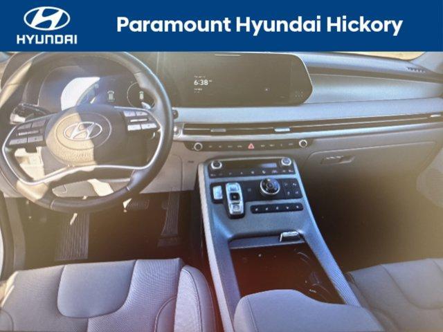 used 2025 Hyundai Palisade car, priced at $44,900