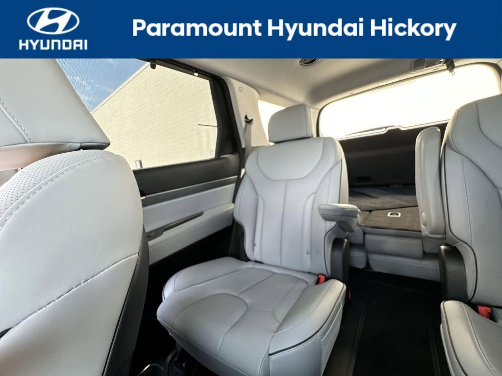 used 2025 Hyundai Palisade car, priced at $44,700