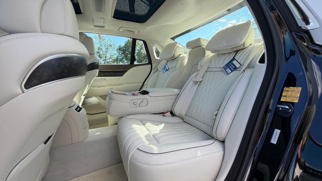 used 2025 Genesis G90 car, priced at $79,600