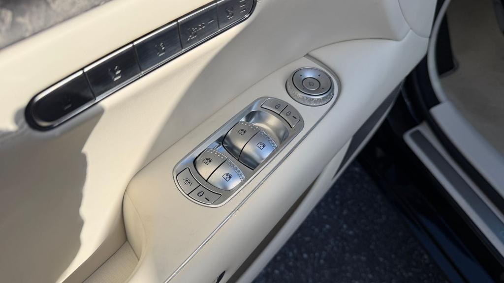 used 2025 Genesis G90 car, priced at $79,600