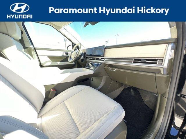 used 2024 Hyundai Santa Fe car, priced at $43,900