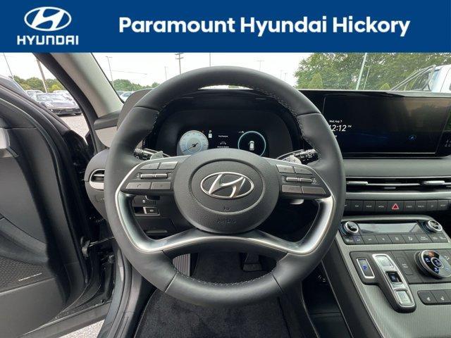 used 2024 Hyundai Palisade car, priced at $42,900