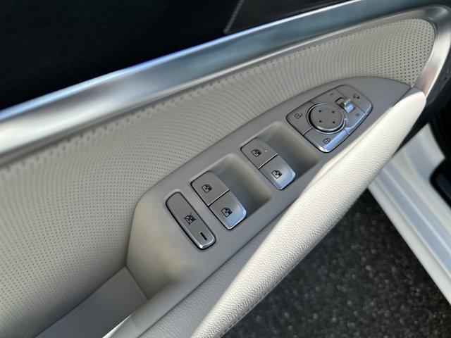 new 2025 Genesis G70 car, priced at $51,120