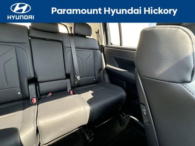 used 2025 Hyundai Santa Fe car, priced at $40,700