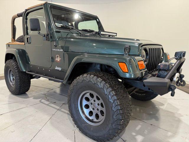used 2002 Jeep Wrangler car, priced at $27,900