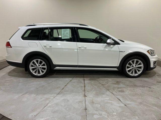used 2019 Volkswagen Golf Alltrack car, priced at $15,900