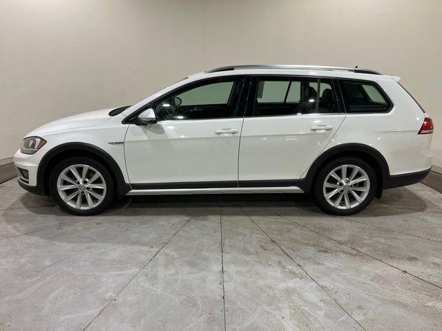 used 2019 Volkswagen Golf Alltrack car, priced at $15,900
