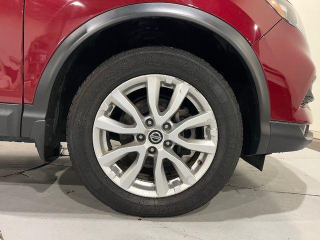 used 2020 Nissan Rogue Sport car, priced at $16,100