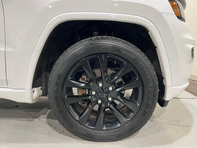 used 2017 Jeep Grand Cherokee car, priced at $18,000