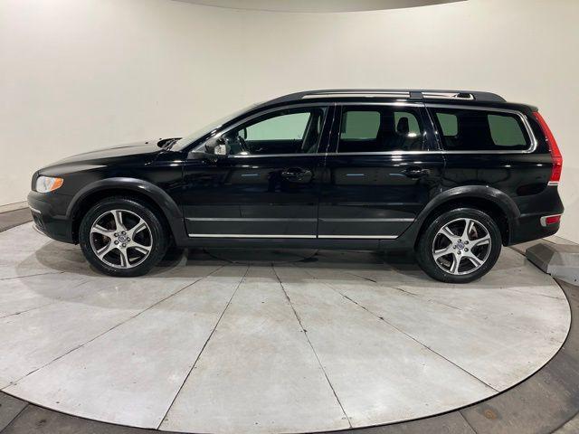 used 2014 Volvo XC70 car, priced at $13,700