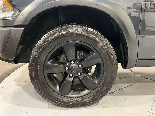 used 2020 Ram 1500 Classic car, priced at $25,500