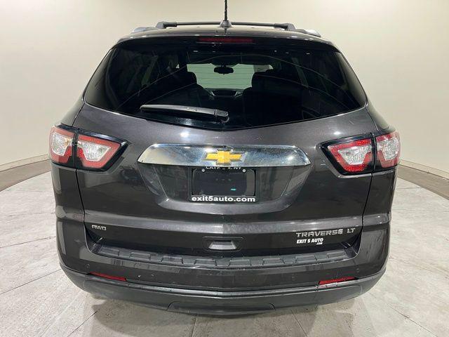 used 2016 Chevrolet Traverse car, priced at $9,900