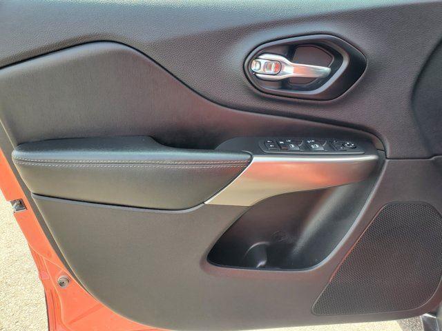 used 2021 Jeep Cherokee car, priced at $18,997