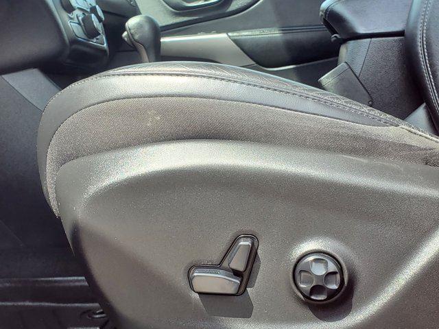 used 2021 Jeep Cherokee car, priced at $18,997