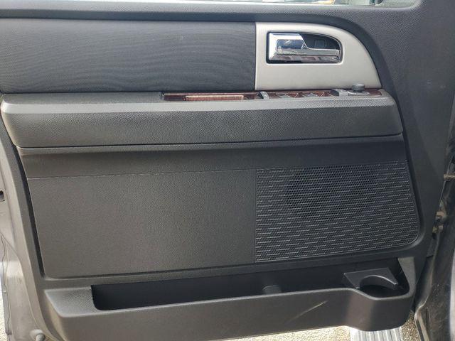 used 2010 Ford Expedition car, priced at $4,000