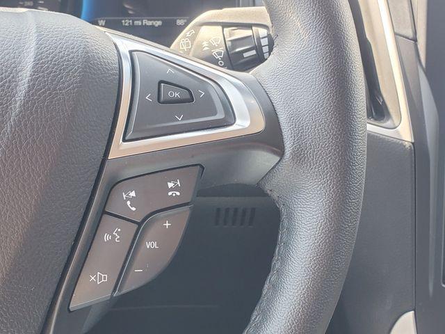 used 2024 Ford Edge car, priced at $28,900