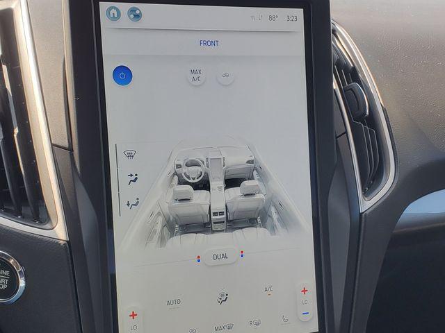 used 2024 Ford Edge car, priced at $28,900