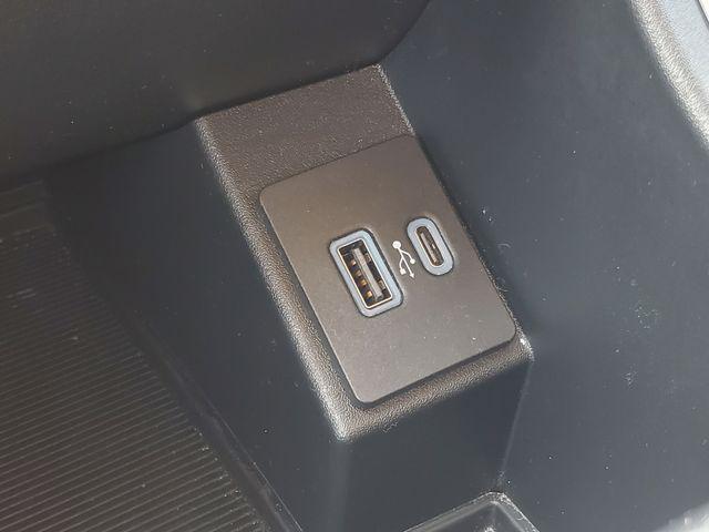 used 2024 Ford Edge car, priced at $28,900