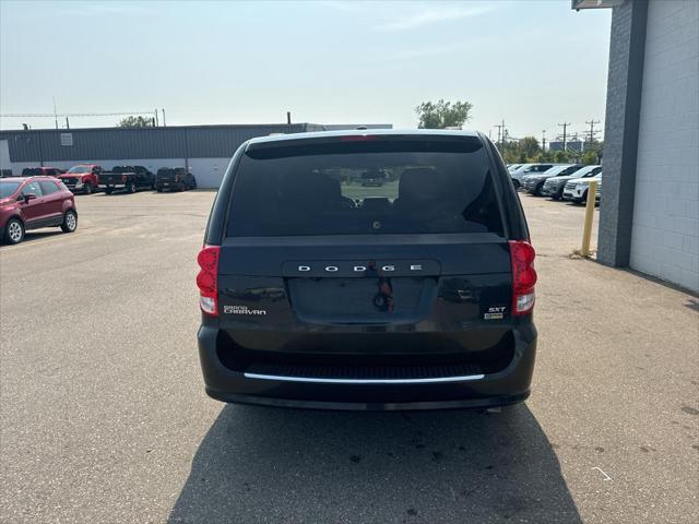 used 2019 Dodge Grand Caravan car, priced at $14,142