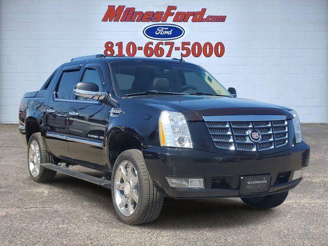 used 2013 Cadillac Escalade EXT car, priced at $20,997