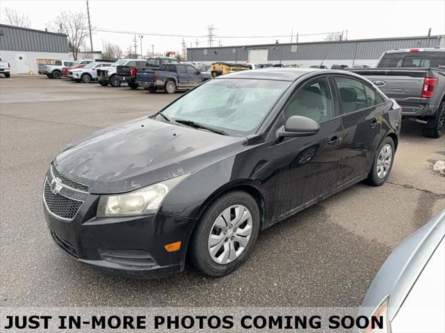 used 2013 Chevrolet Cruze car, priced at $4,997