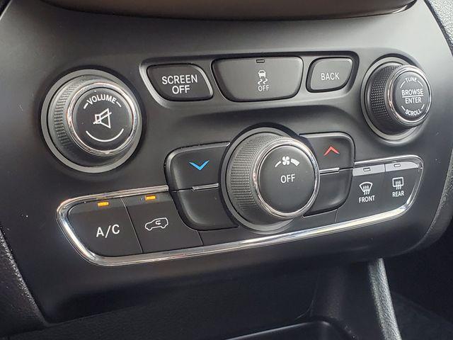used 2014 Jeep Cherokee car, priced at $8,188