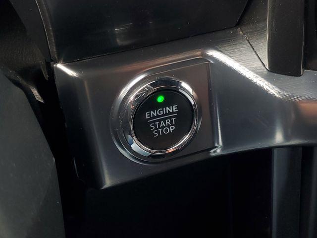 used 2021 Ford F-150 car, priced at $25,900