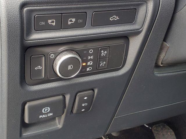 used 2021 Ford F-150 car, priced at $25,900