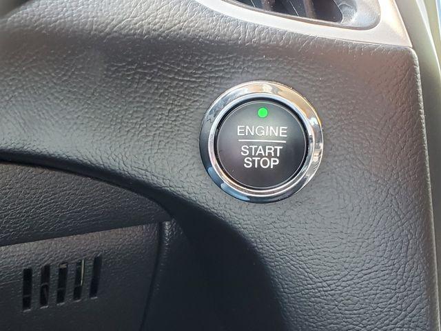 used 2024 Ford Edge car, priced at $25,900