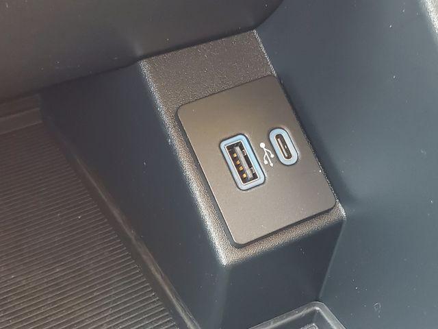 used 2024 Ford Edge car, priced at $25,900