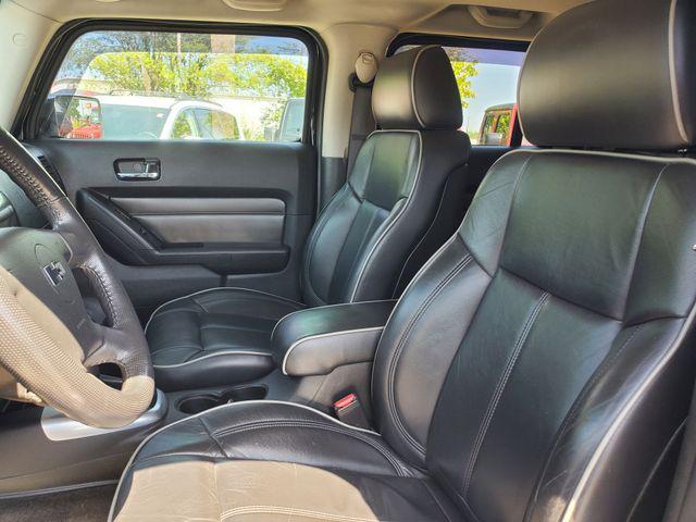 used 2010 Hummer H3 car, priced at $12,000