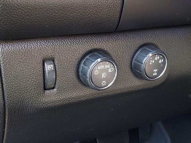 used 2016 Chevrolet Colorado car, priced at $9,900