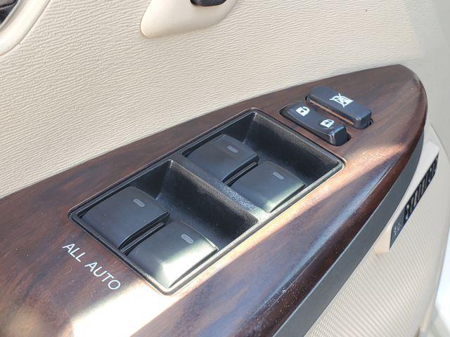 used 2015 Toyota Venza car, priced at $15,899