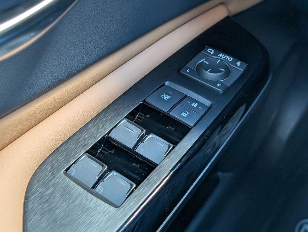 new 2025 Lexus ES 350 car, priced at $49,730