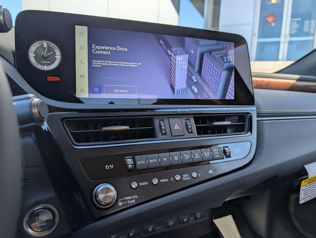 new 2025 Lexus ES 350 car, priced at $49,730