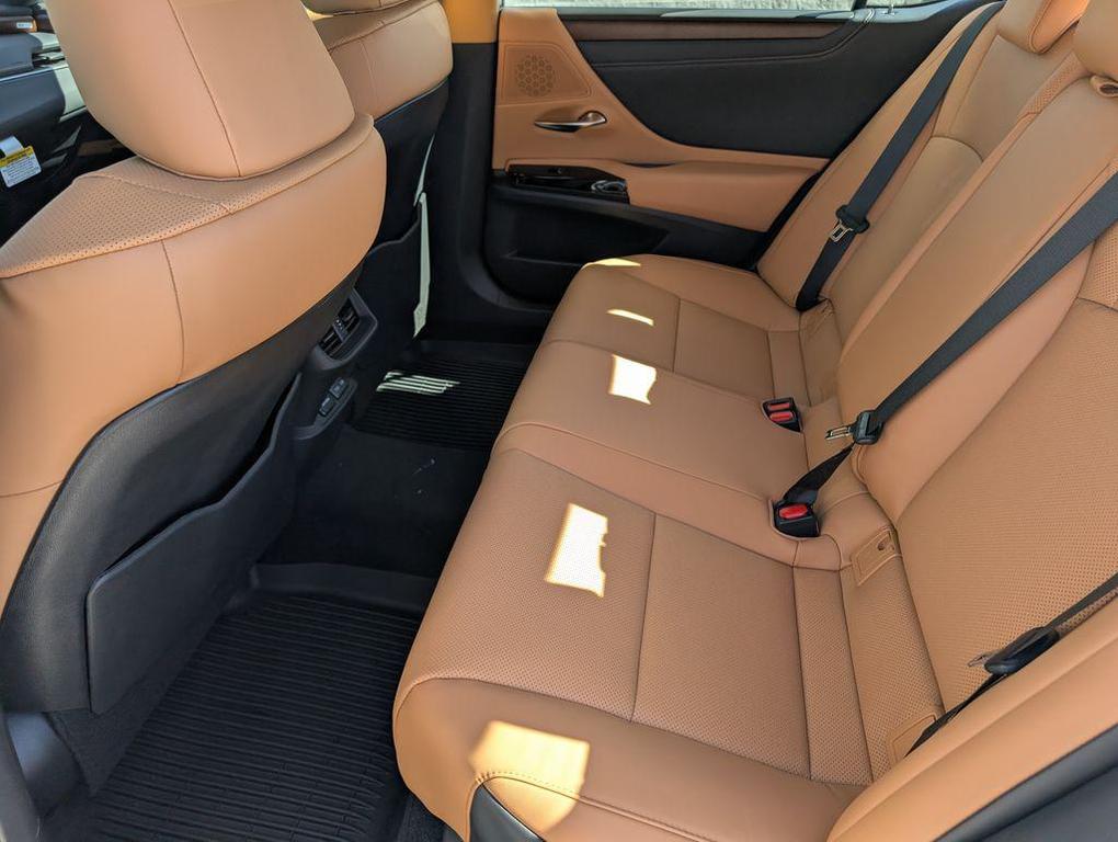 new 2025 Lexus ES 350 car, priced at $49,730