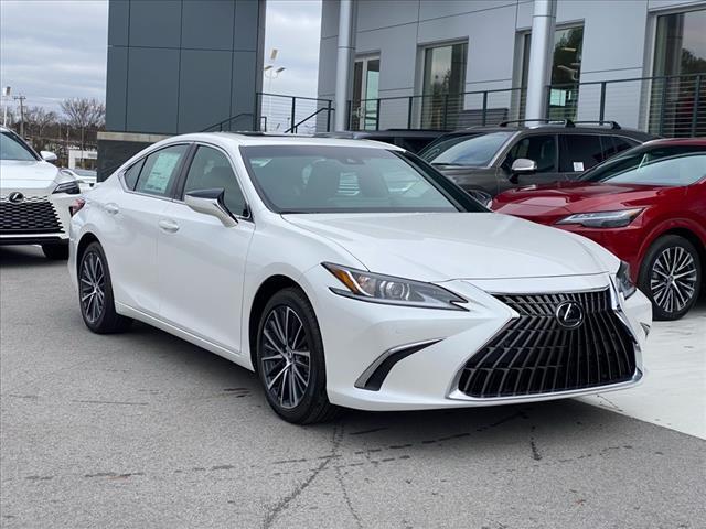 new 2025 Lexus ES 300h car, priced at $50,674