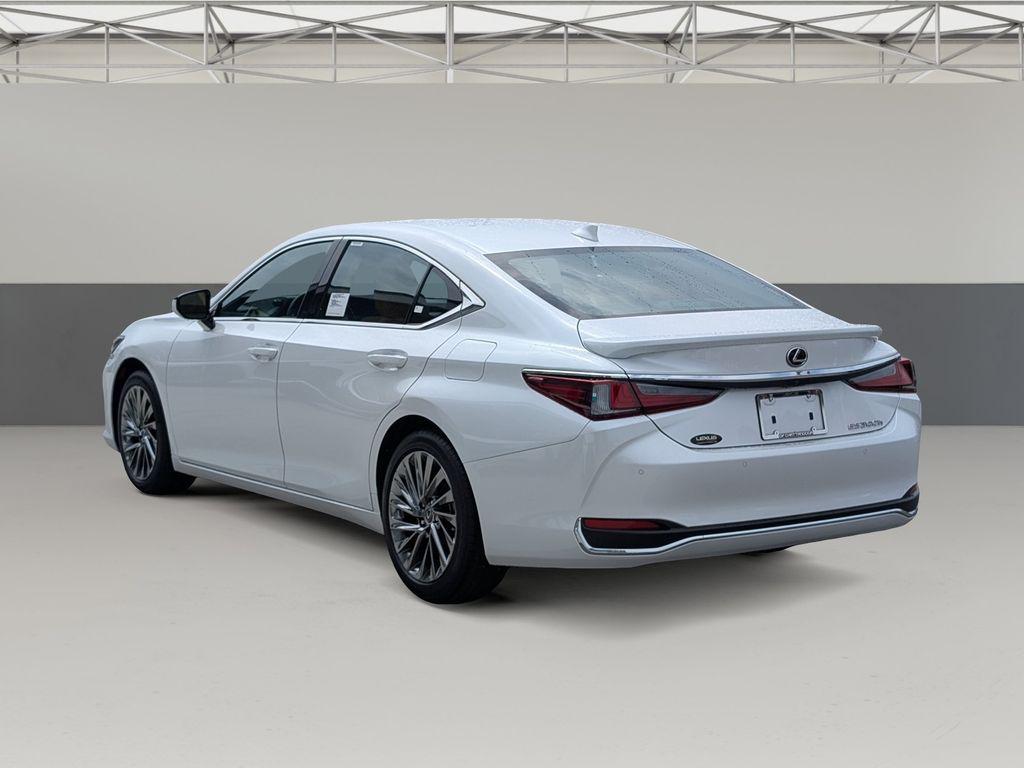 new 2025 Lexus ES 300h car, priced at $54,879