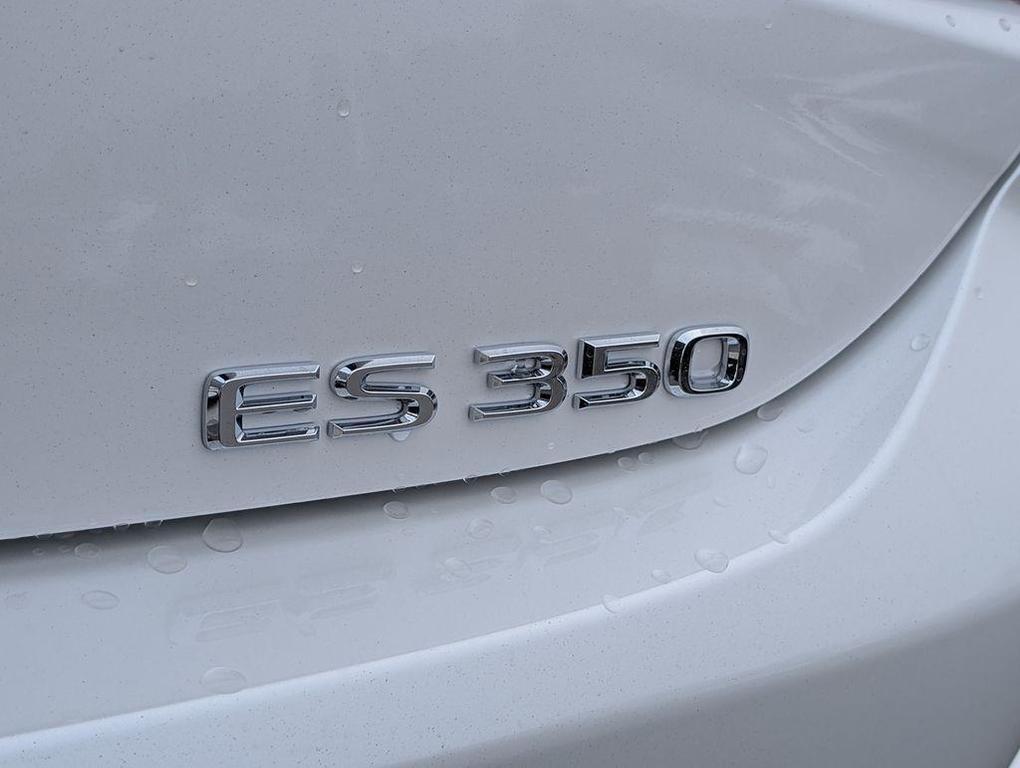 new 2025 Lexus ES 350 car, priced at $49,730